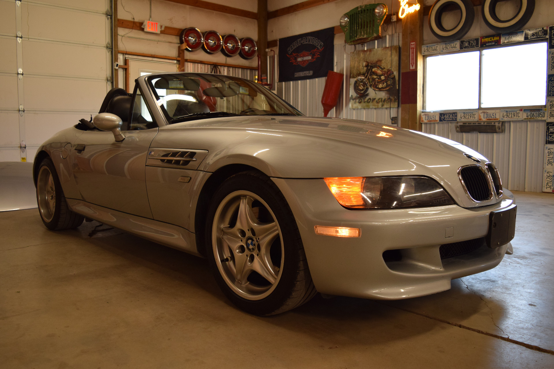 Vehicle image 26